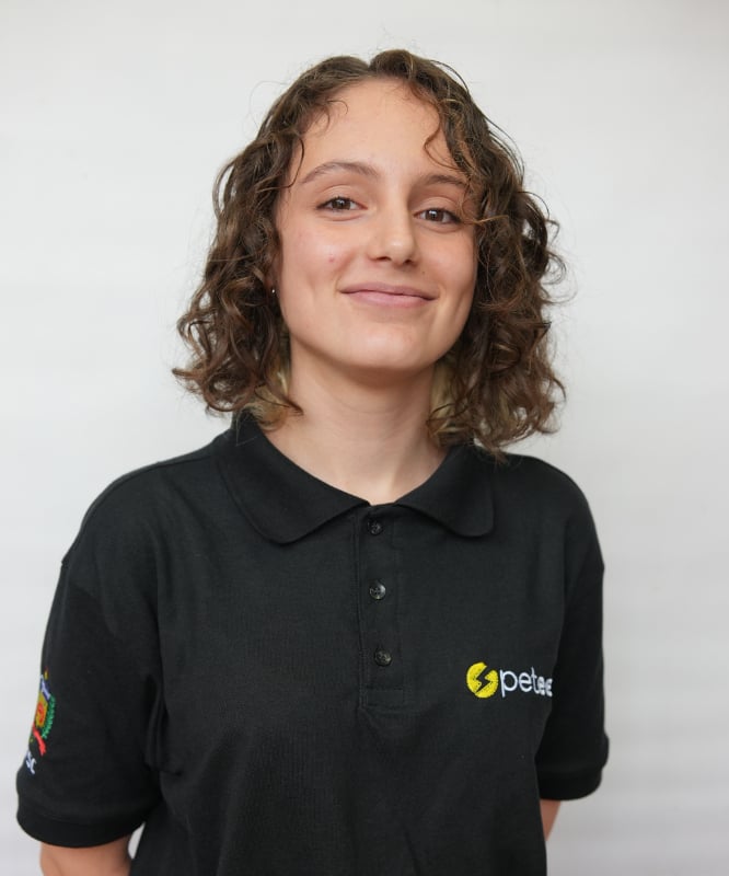 Manuela Godoy